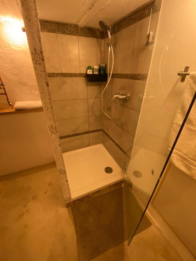 Art Boutique Budget Apartment Im Hinterhof Menden Altstadt מראה חיצוני תמונה