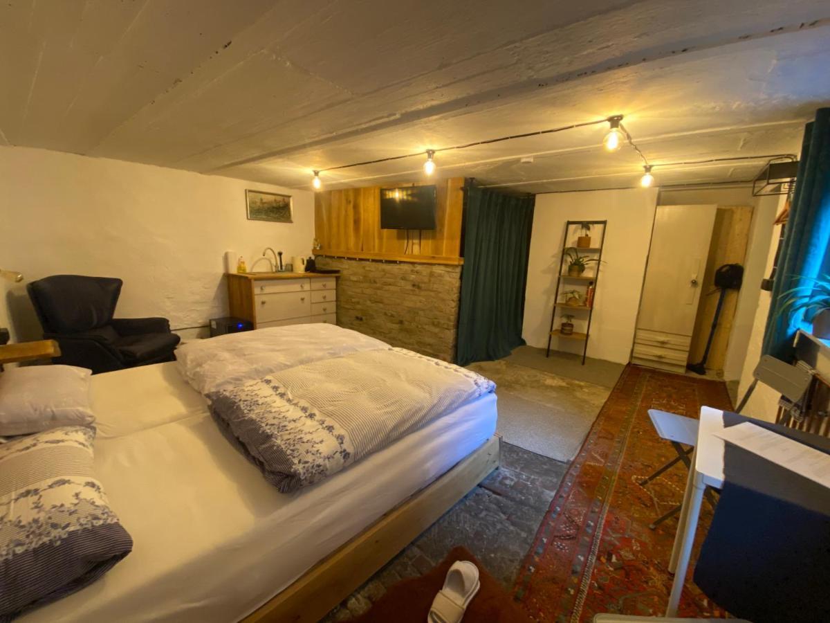 Art Boutique Budget Apartment Im Hinterhof Menden Altstadt מראה חיצוני תמונה