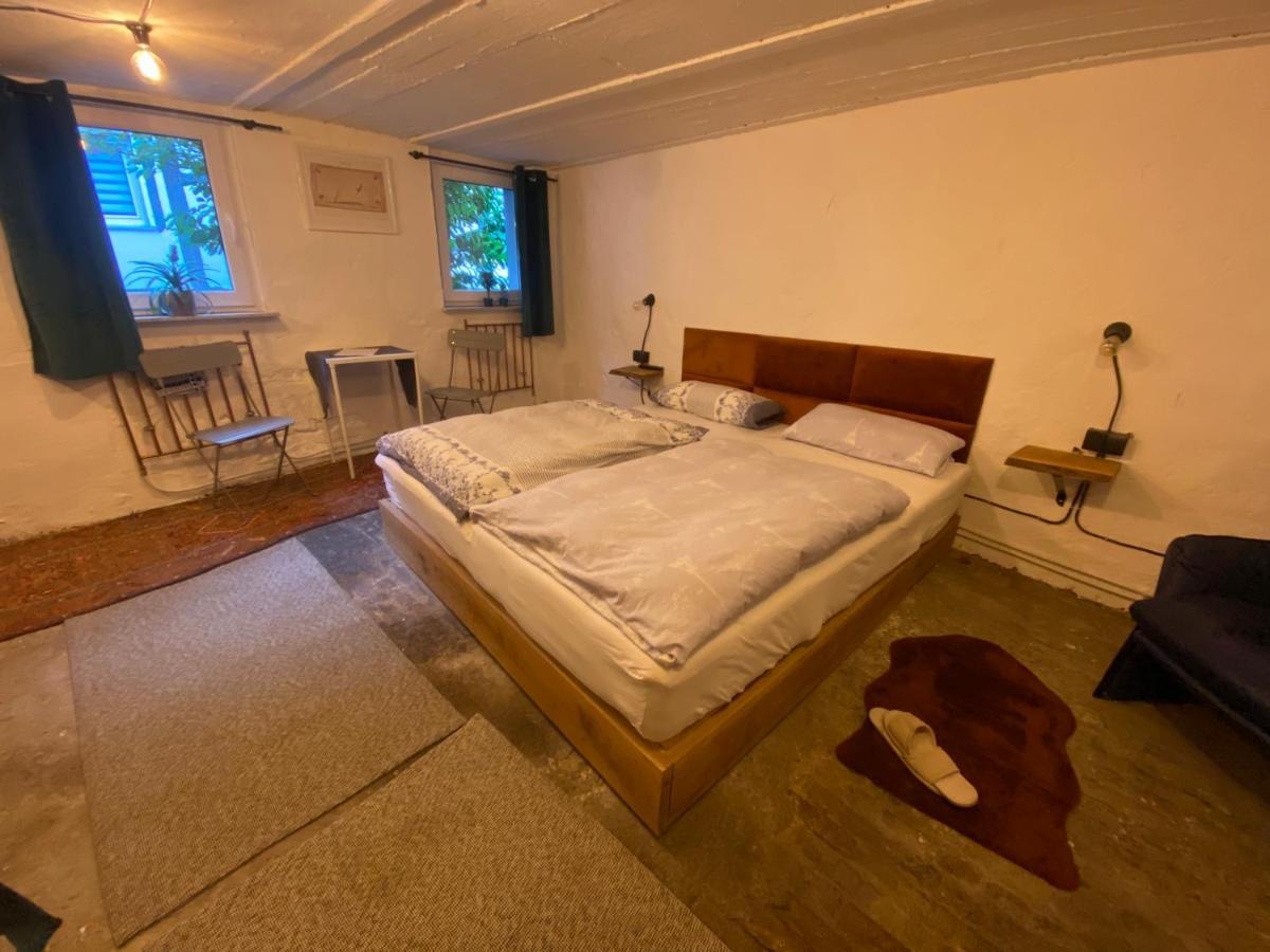 Art Boutique Budget Apartment Im Hinterhof Menden Altstadt מראה חיצוני תמונה